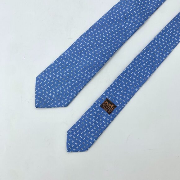 Hermes Paris Mens Blue "H" Pattern 100% Silk Tie 148cm x 7cm - Picture 6 of 8